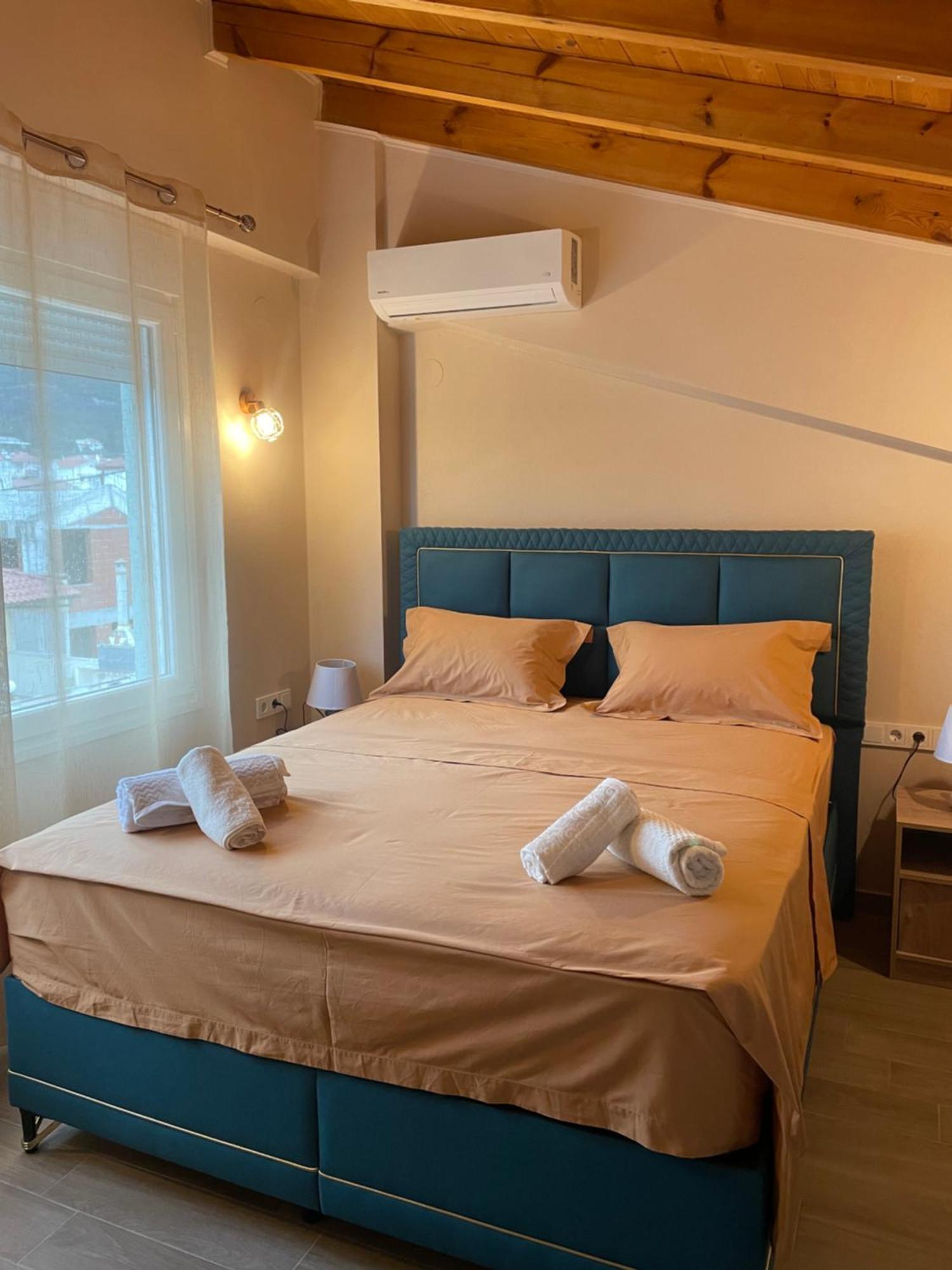 Chara'S House Appartement Kavala Buitenkant foto